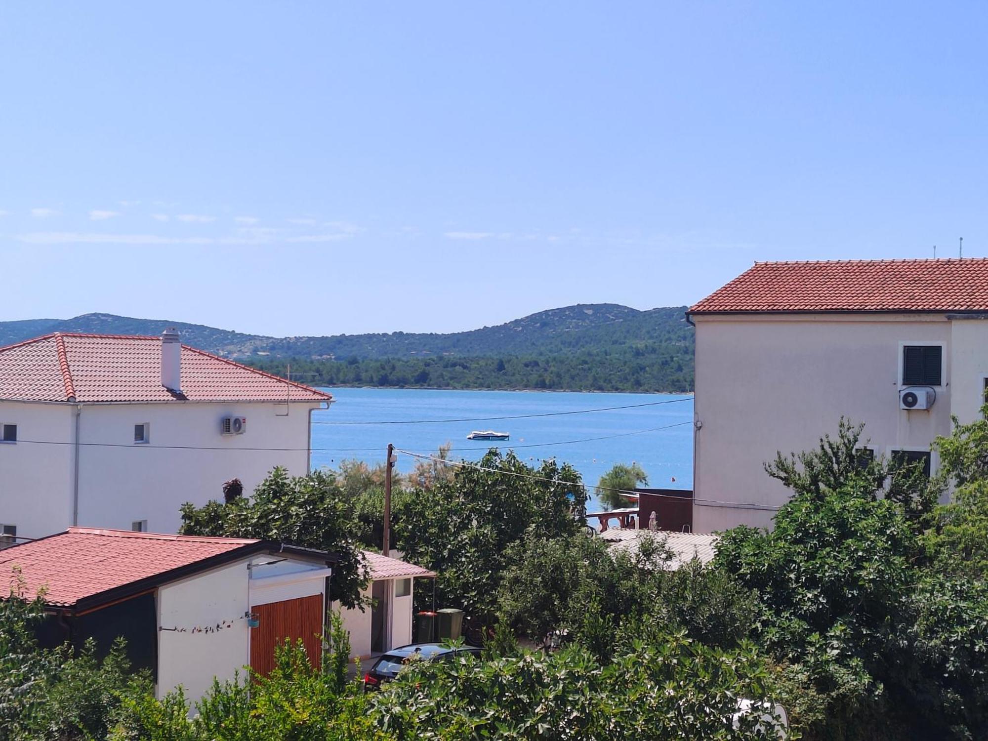 Apartments Grape Pirovac Exterior photo